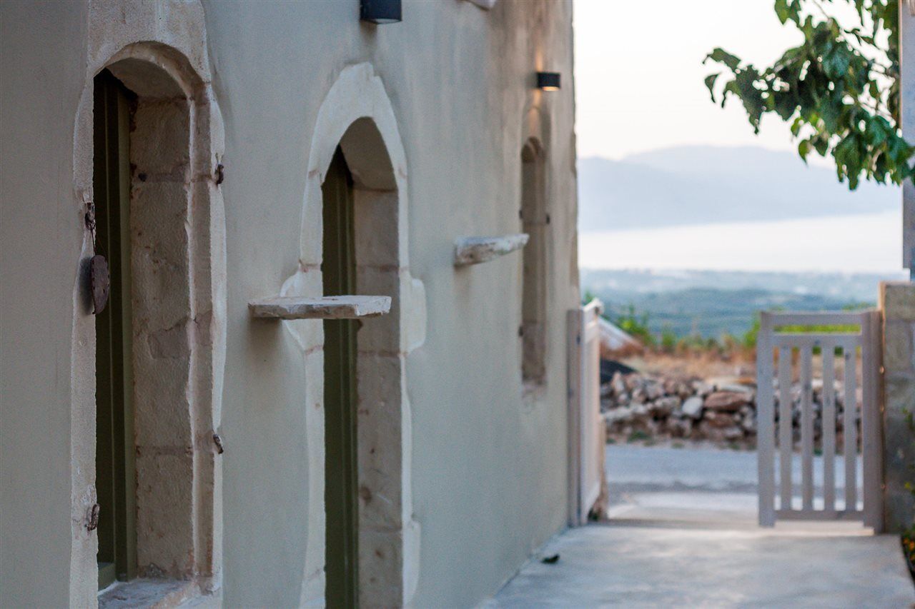 Traditional Stonebuilt Villa Leonanto, Only 5 Km From A Sandy Beach Kástellos Buitenkant foto