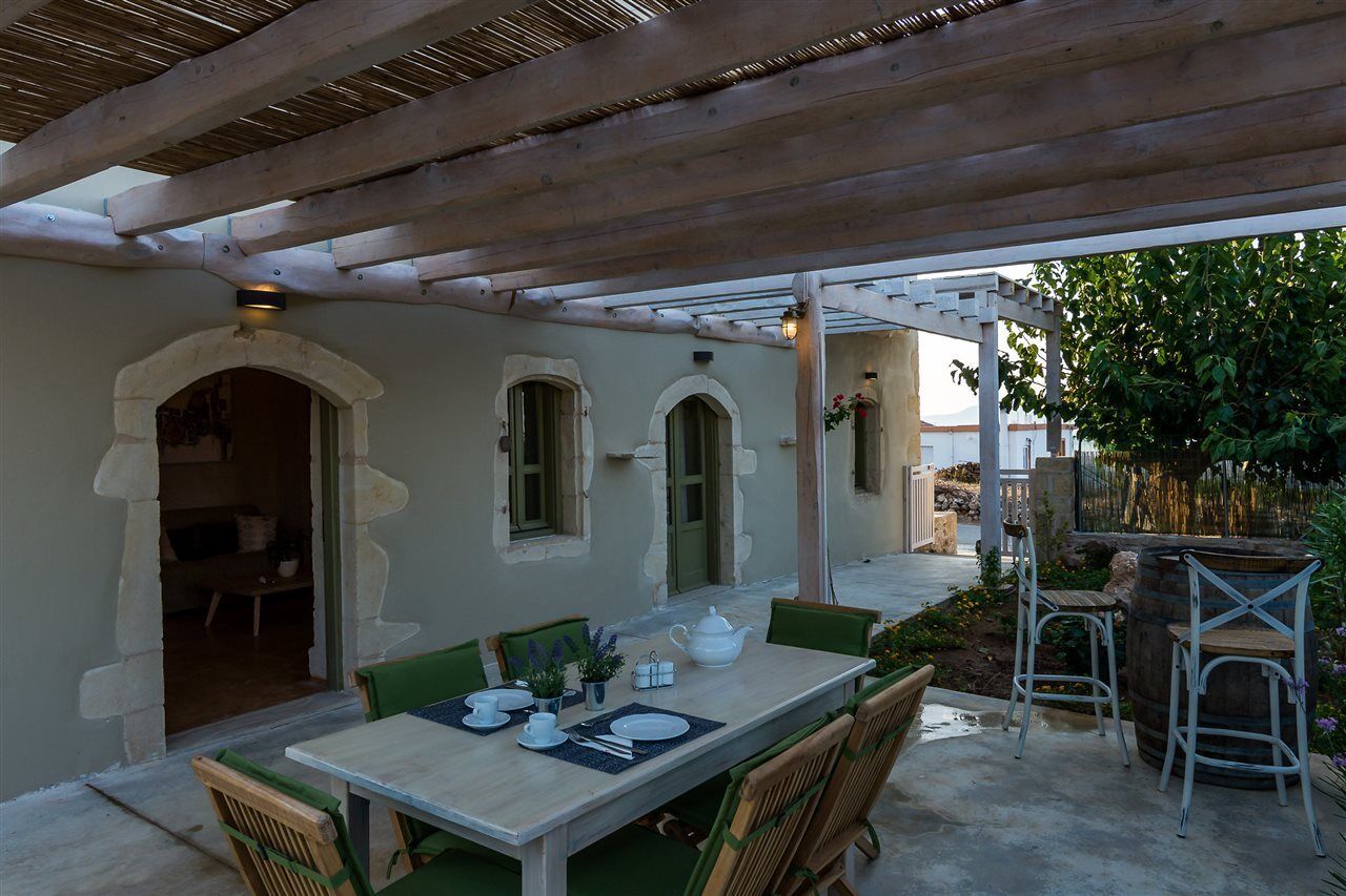 Traditional Stonebuilt Villa Leonanto, Only 5 Km From A Sandy Beach Kástellos Buitenkant foto